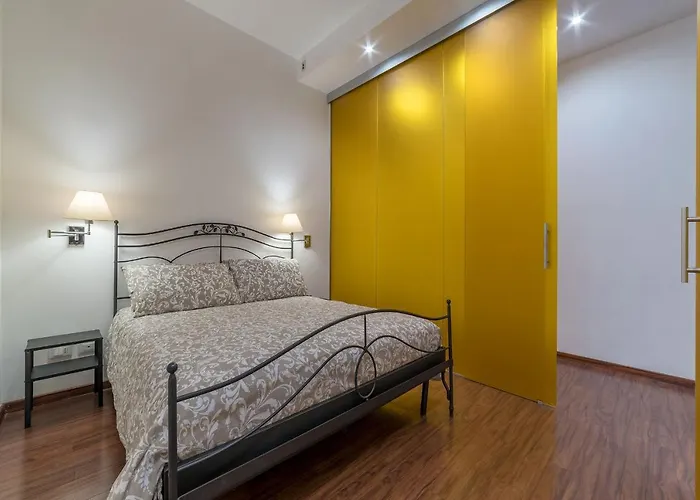 Castro Pretorio & Sallustiano Lovely Flat